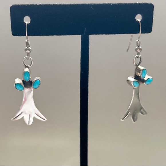 Vintage Southwestern Turquoise Sterling Silver Earrings